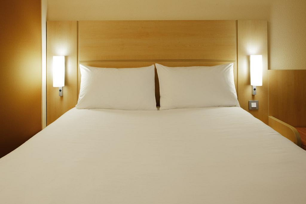 Hotel ibis London Stratford Exterior foto
